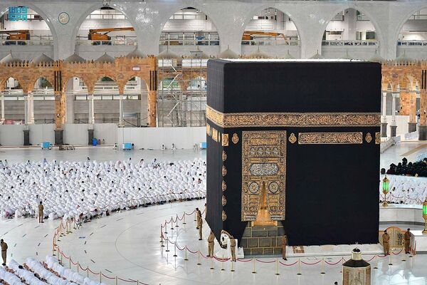 Accessible Umrah for Seniors - Wheelchair Assisted
